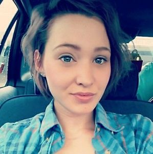 Meet your Posher, Brandy